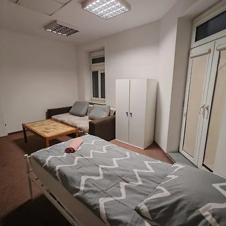 Хостел Orlowski Sieci Mazowia Group *