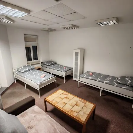 Orlowski Sieci Mazowia Group Хостел *