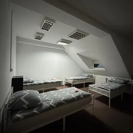 Orlowski Sieci Mazowia Group Хостел *