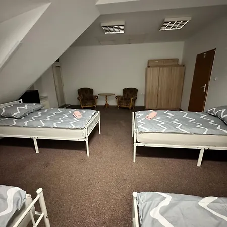 Хостел Orlowski Sieci Mazowia Group *