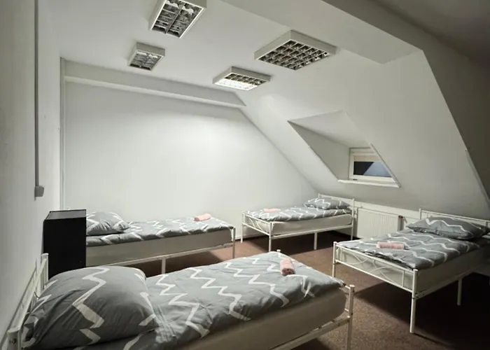 Хостел Orlowski Sieci Mazowia Group *