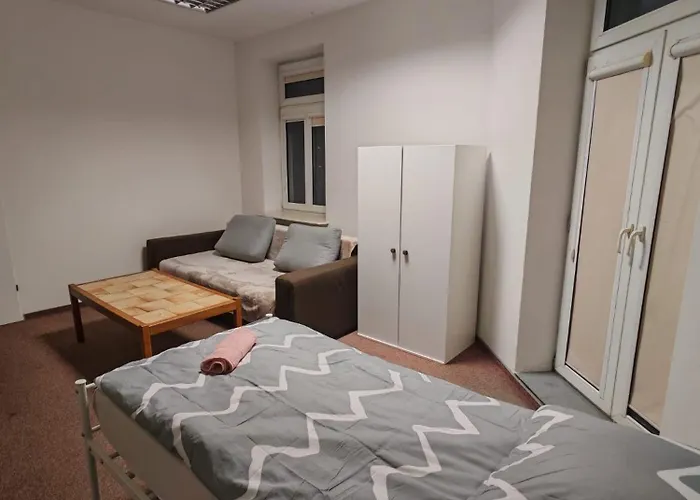 Хостел Orlowski Sieci Mazowia Group *